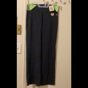 Brand new Pink yoga pants